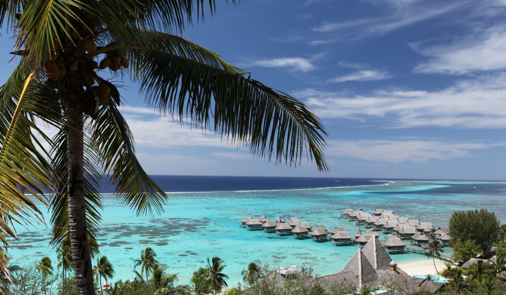 Bungalows sur pilotis à Moorea