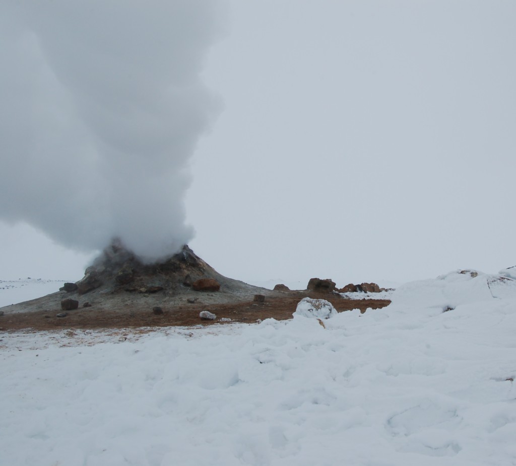 Fumerolles vers Hverir - © Sylvain.M