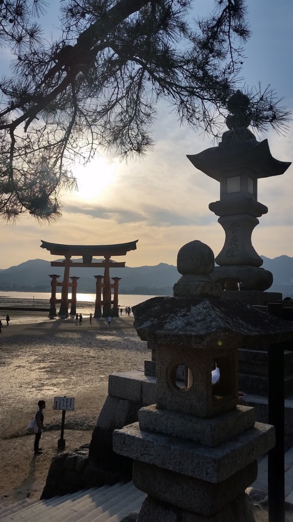 Sanctuaire sur l'eau - Miyajima