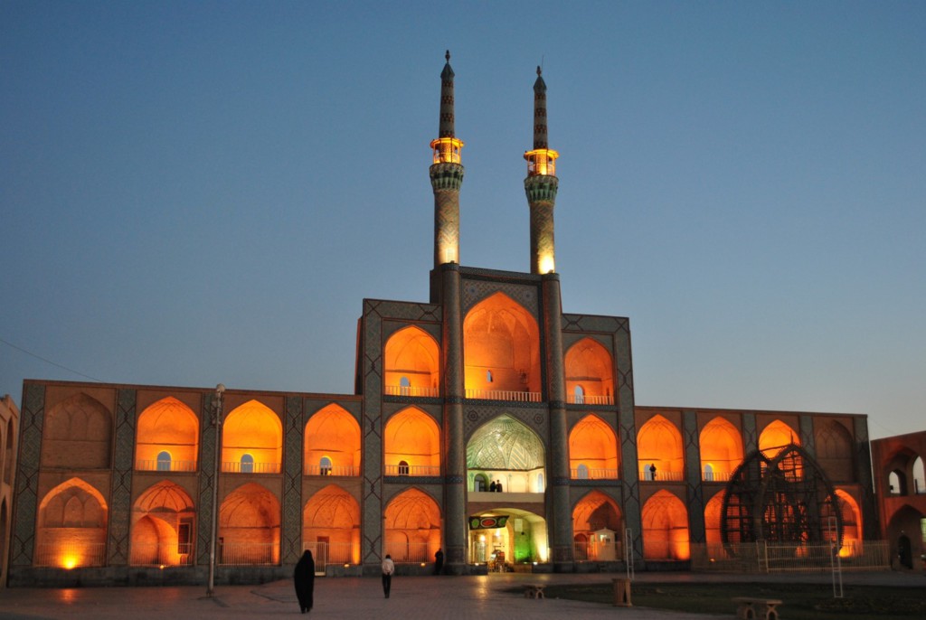 La Place et le Complexe Amir Chakhmaq, Yazd, Iran