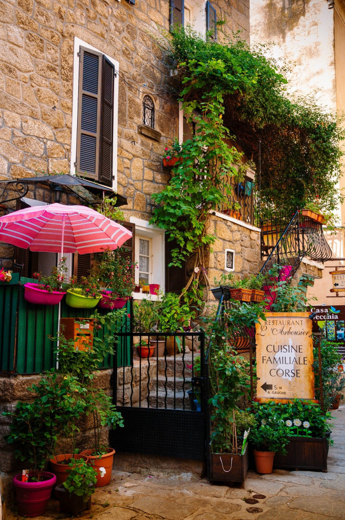 Savourer la gastronomie corse ©Christophe Barbault/Pixabay