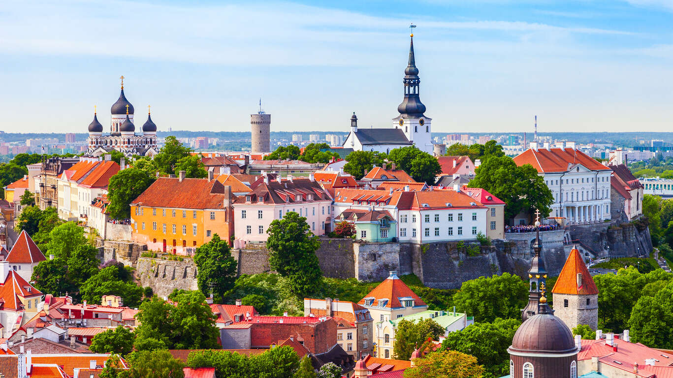 Les étoiles baltiques, découverte de Saint-Pétersbourg et Tallin