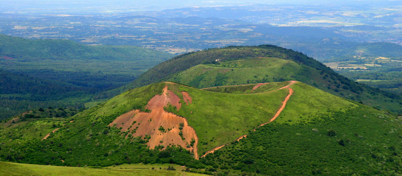 Randonnées en Auvergne : Lacs et volcans