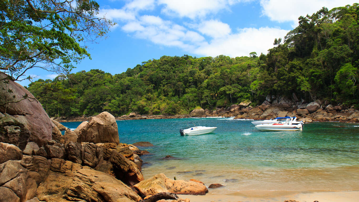 Voyage itinérant au Brésil : Iguaçu - Rio - llha Grande et Paraty, la Costa Verde