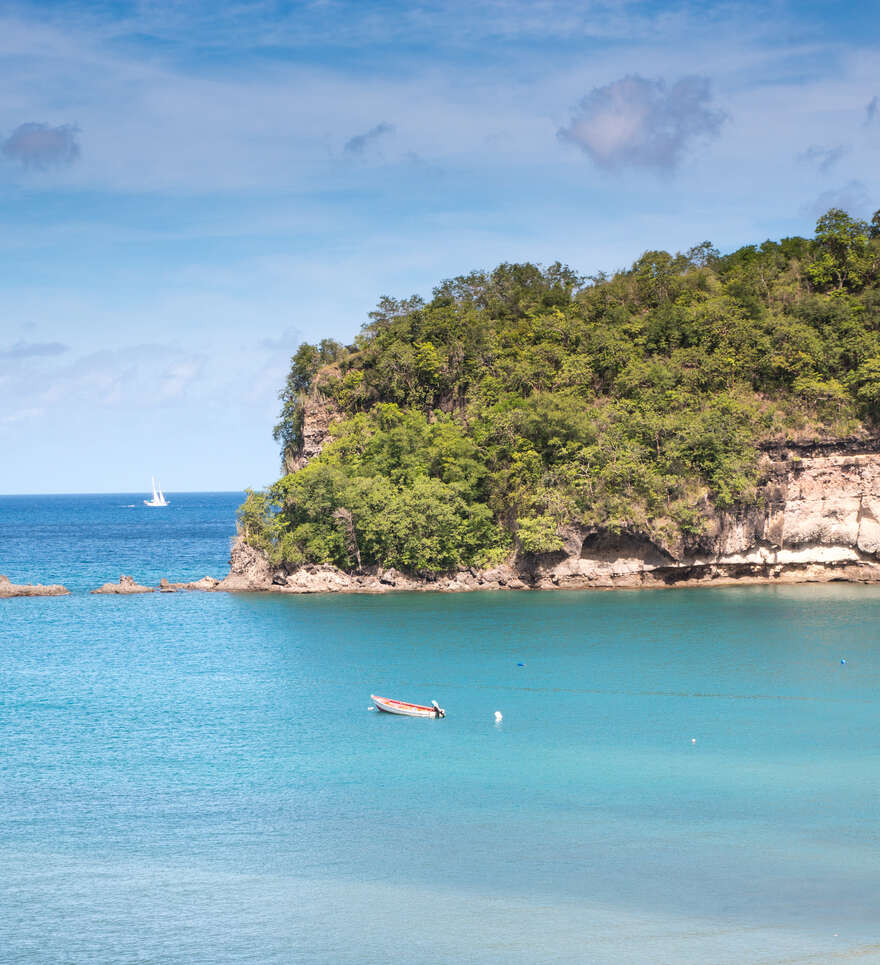 Découvrez les eaux turquoise lors de votre croisière dans les caraïbes 