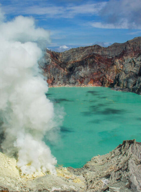 Des montagnes de Bali au volcan Kawah Ijen (Java)