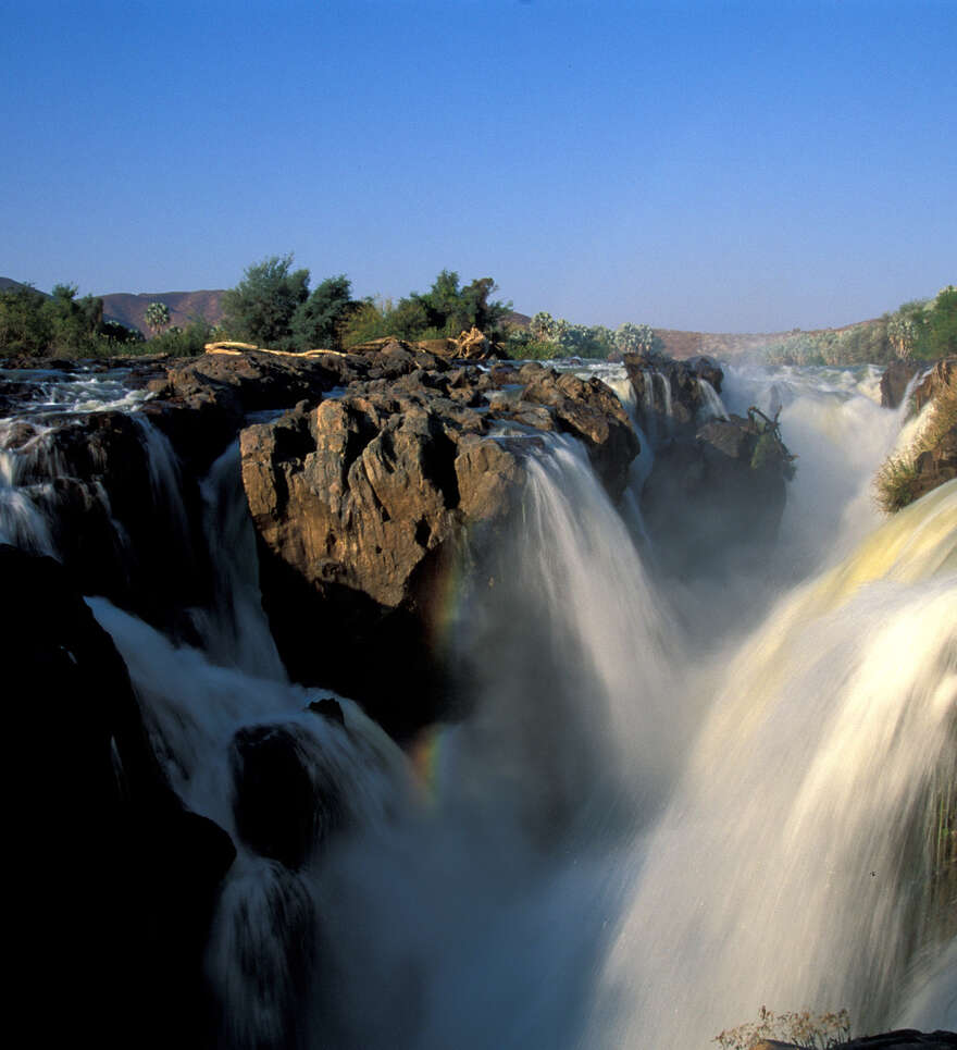 Epupa Falls: Les chutes d'eau spectaculaires de la Namibie