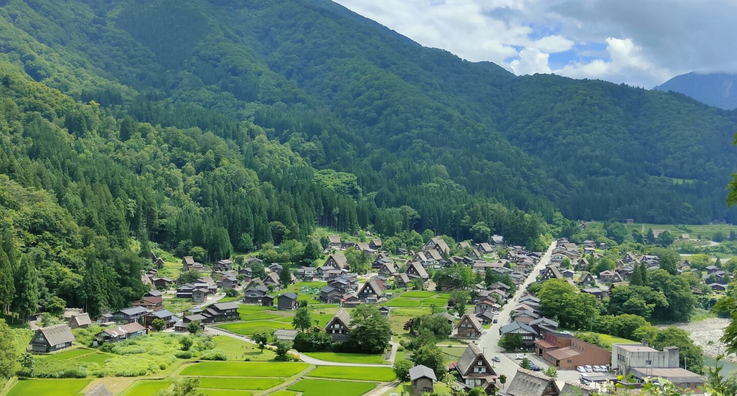 Le Japon en traversant les Alpes japonaises 