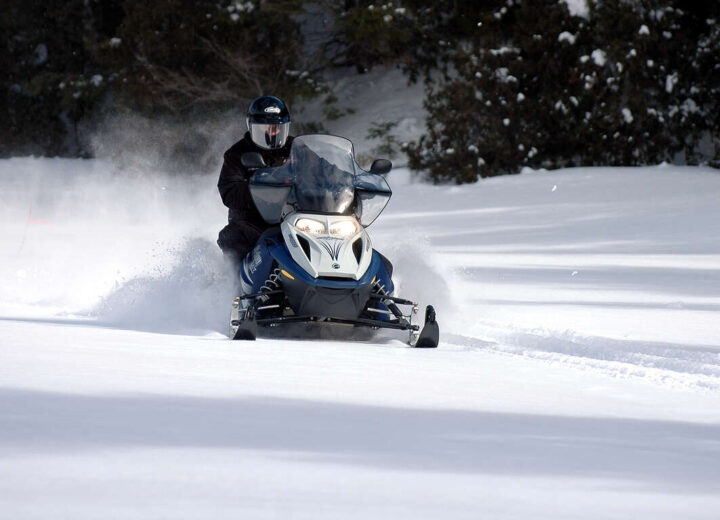 Raid motoneige débutant au pays des Caribous