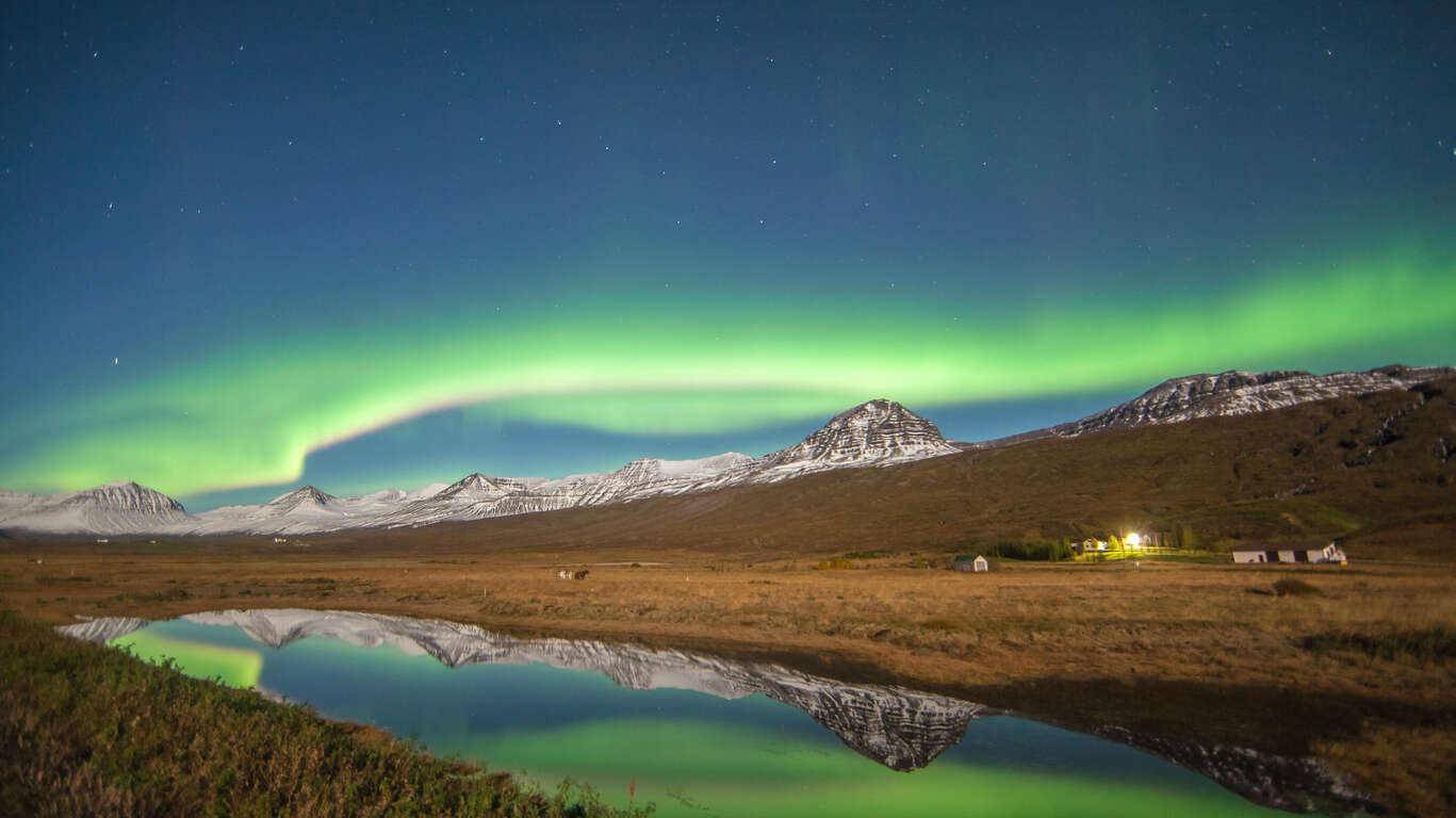 Chasse aux lumières du Nord en hiver