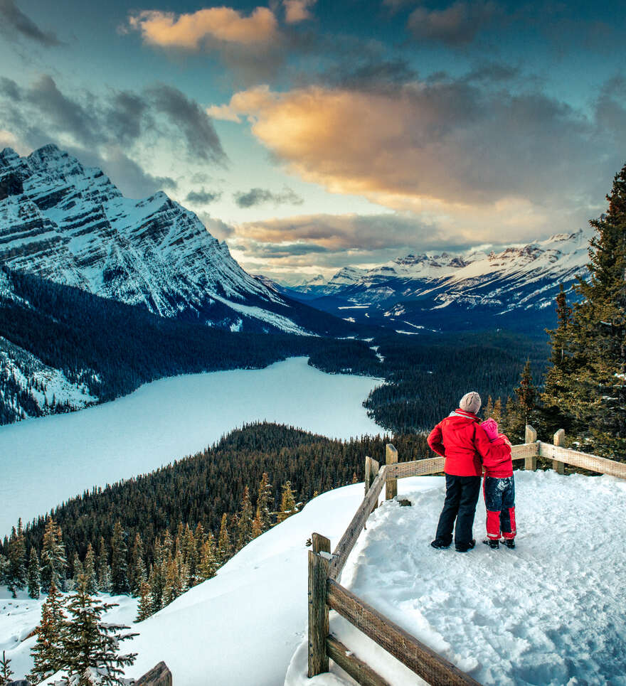 Envie de personnaliser nos voyages en petits groupes au Canada ?