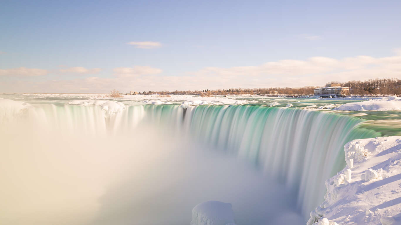 Les Chutes du Niagara en hiver : Road trip Ontario et Québec