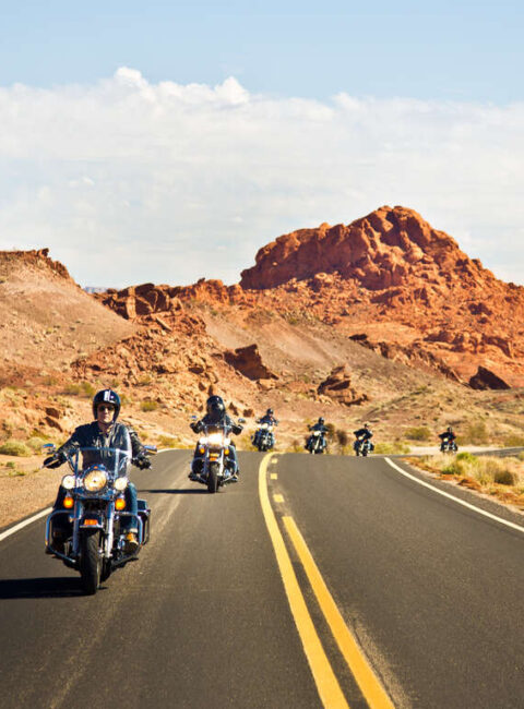 Asphalte et Canyons : Voyage à moto dans le Far West américain