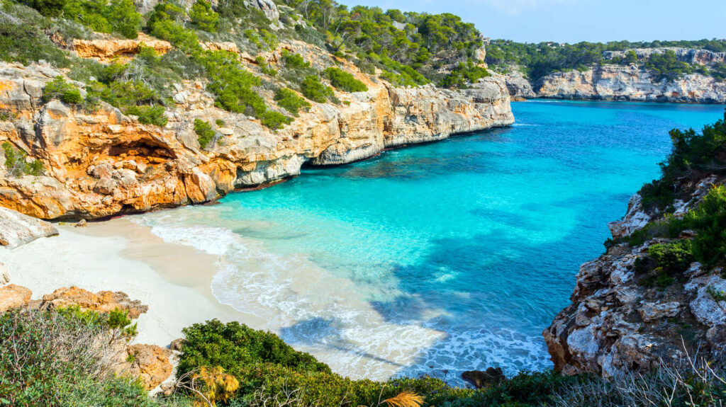 La perle des Baléares et ses secrets