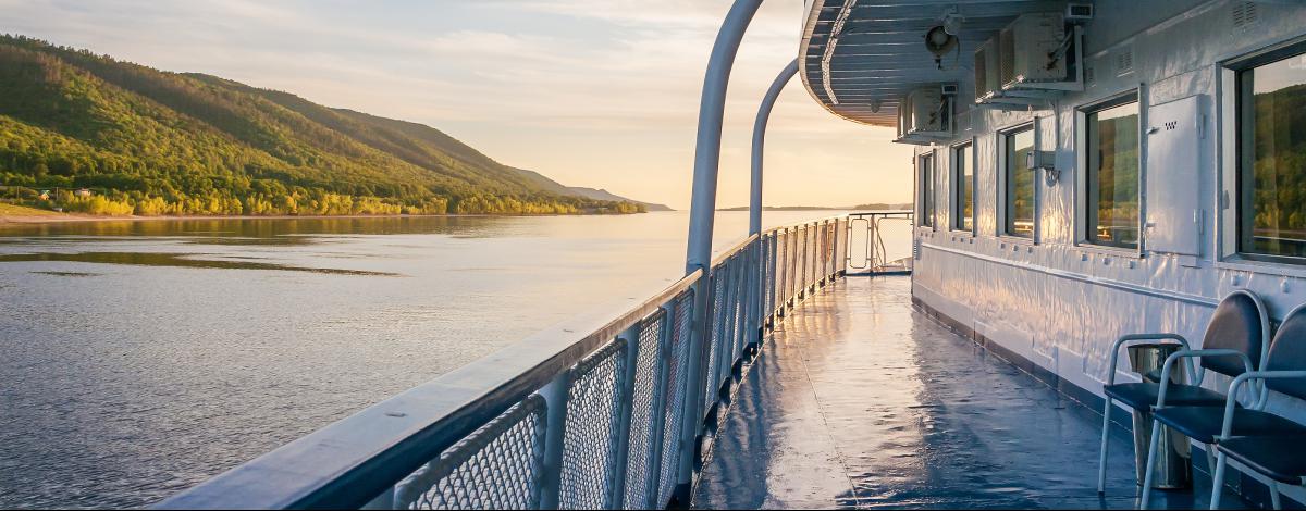 De Moscou à Saint-Pétersbourg en bateau, croisière sur la Volga