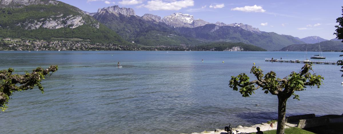 Des lacs de Savoie Mont Blanc, entre nature et découvertes
