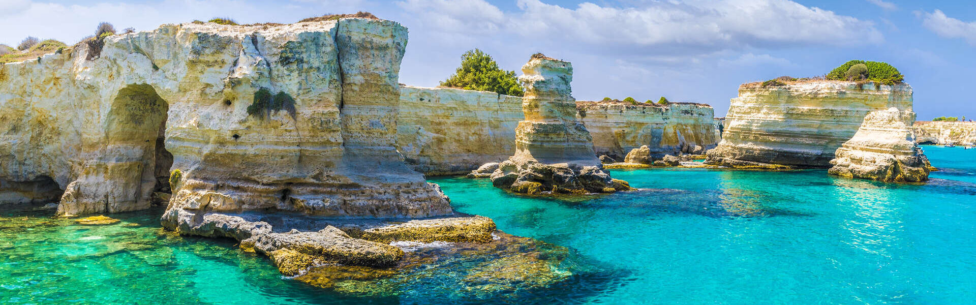 Autotour de la Côte Amalfitaine aux plages paradisiaques des Pouilles 