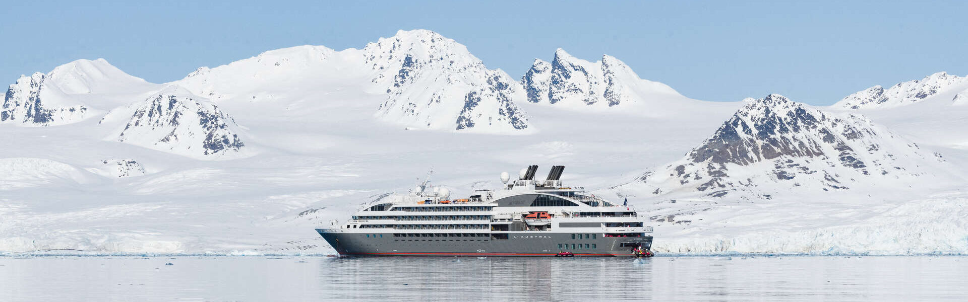 Fjords et glaciers du Spitzberg avec Ponant