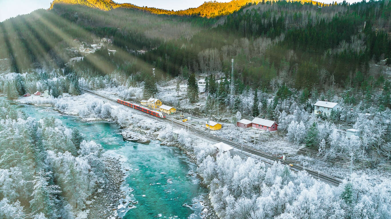 Voyage hivernal en train d’Oslo à Bergen