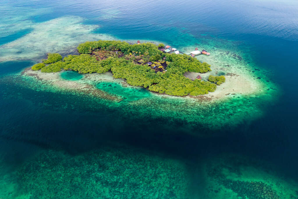 5 îles paradisiaques où se sentir seuls au monde