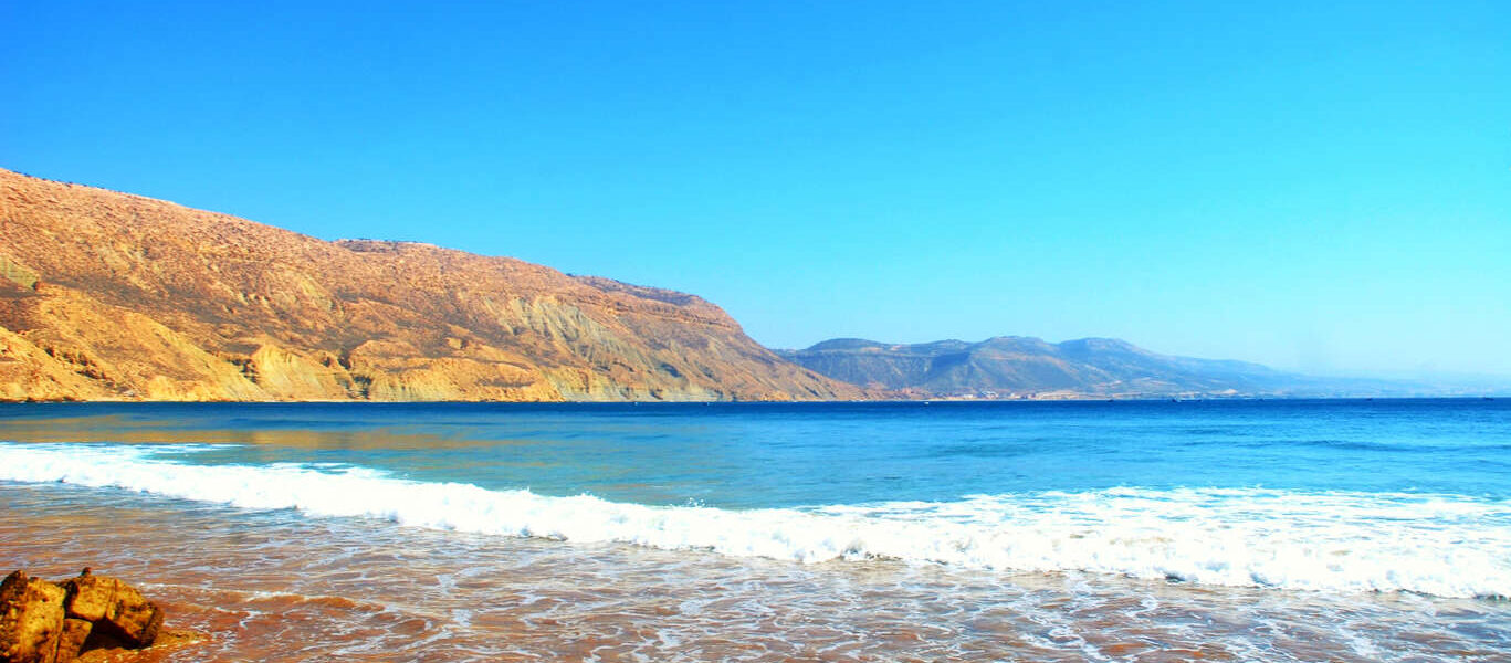 Voyage roadtrip de 2 semaines sur les plages du Maroc : Tanger, Rabat, Essaouira, Oualidia, Taghazout