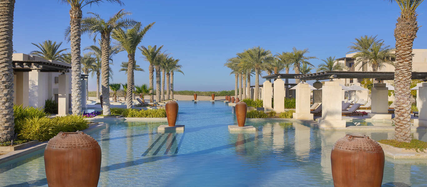 Abu Dhabi et Seychelles : dunes et lagons