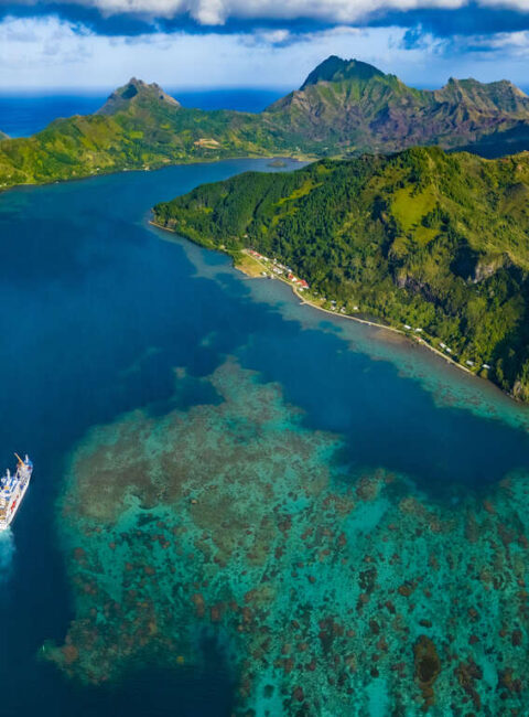 Croisière aux Îles Australes à bord de l'Aranoa