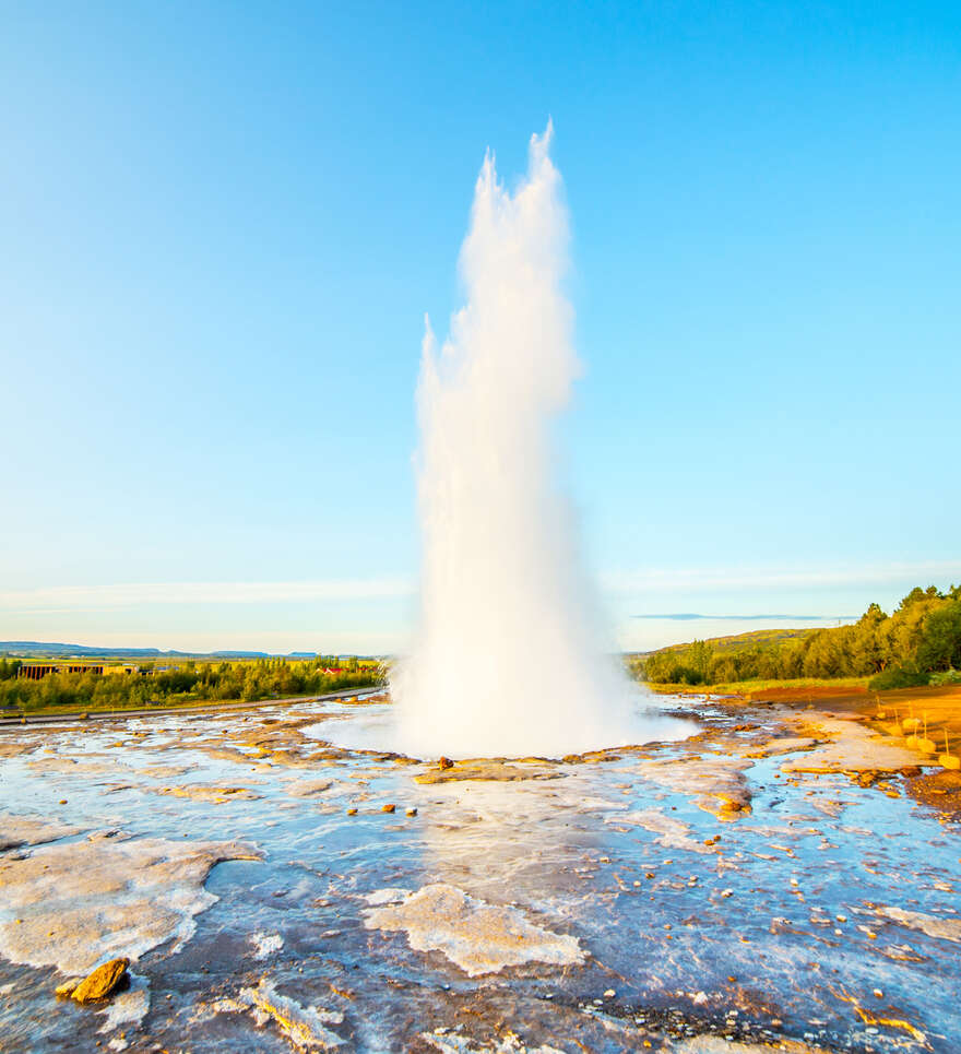 La Boucle Inférieure (Lower Loop) : geysers et sources chaudes