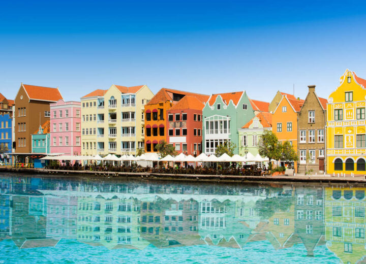 Voyage à Curaçao : cap sur l’île aux couleurs des Caraïbes