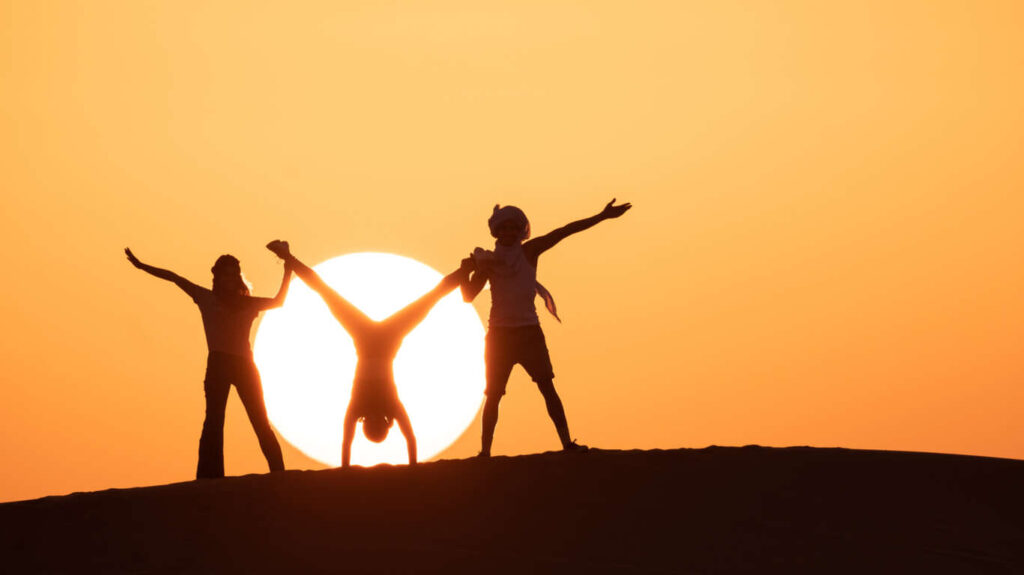 Voyage d'1 semaine en famille avec activités sportives entre ville, montagne et désert au Maroc