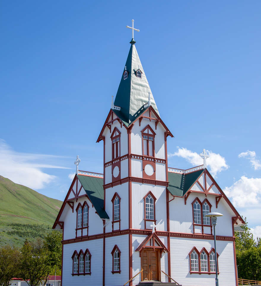 Découverte culturelle et détente à Húsavík