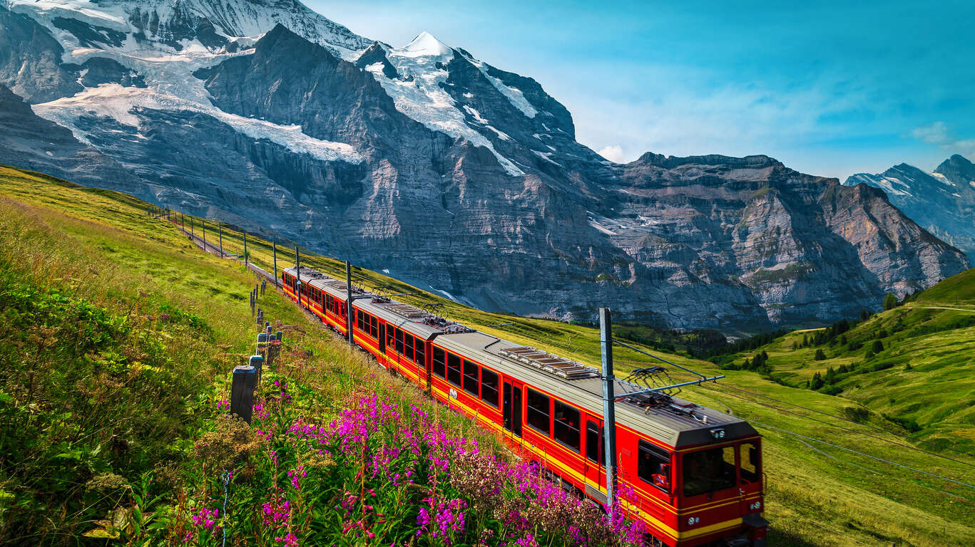 La Suisse en train panoramique