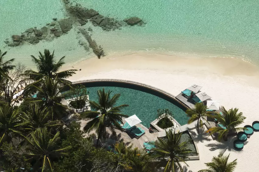 Constance Moofushi Maldives