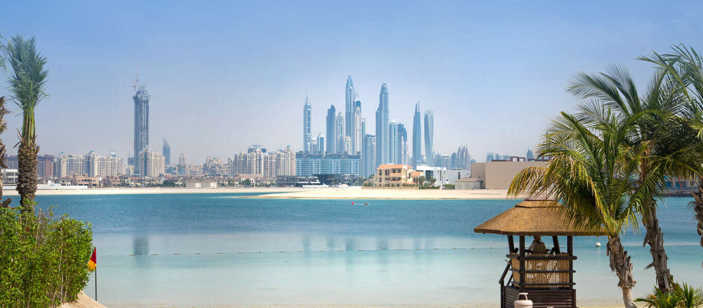 Villes et désert en petit groupe