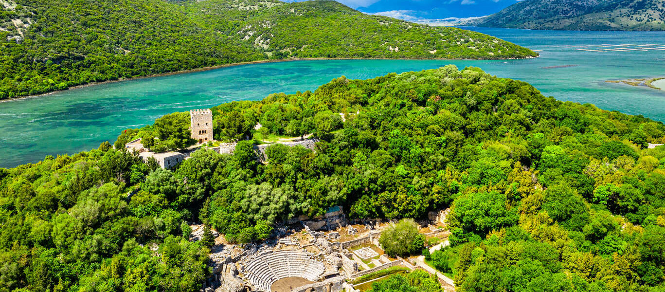 Autotour de 13 jours en Albanie du sud via Corfou