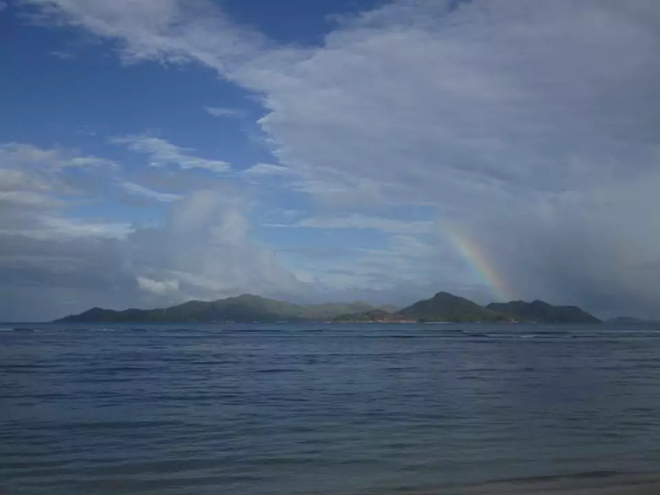 Arc en ciel Anse Réunion - La Digue