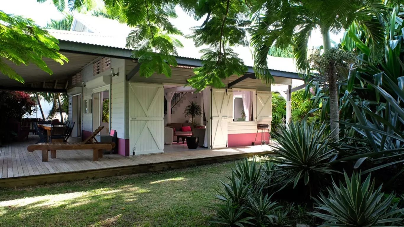 Location de villa haut de gamme avec services en Martinique