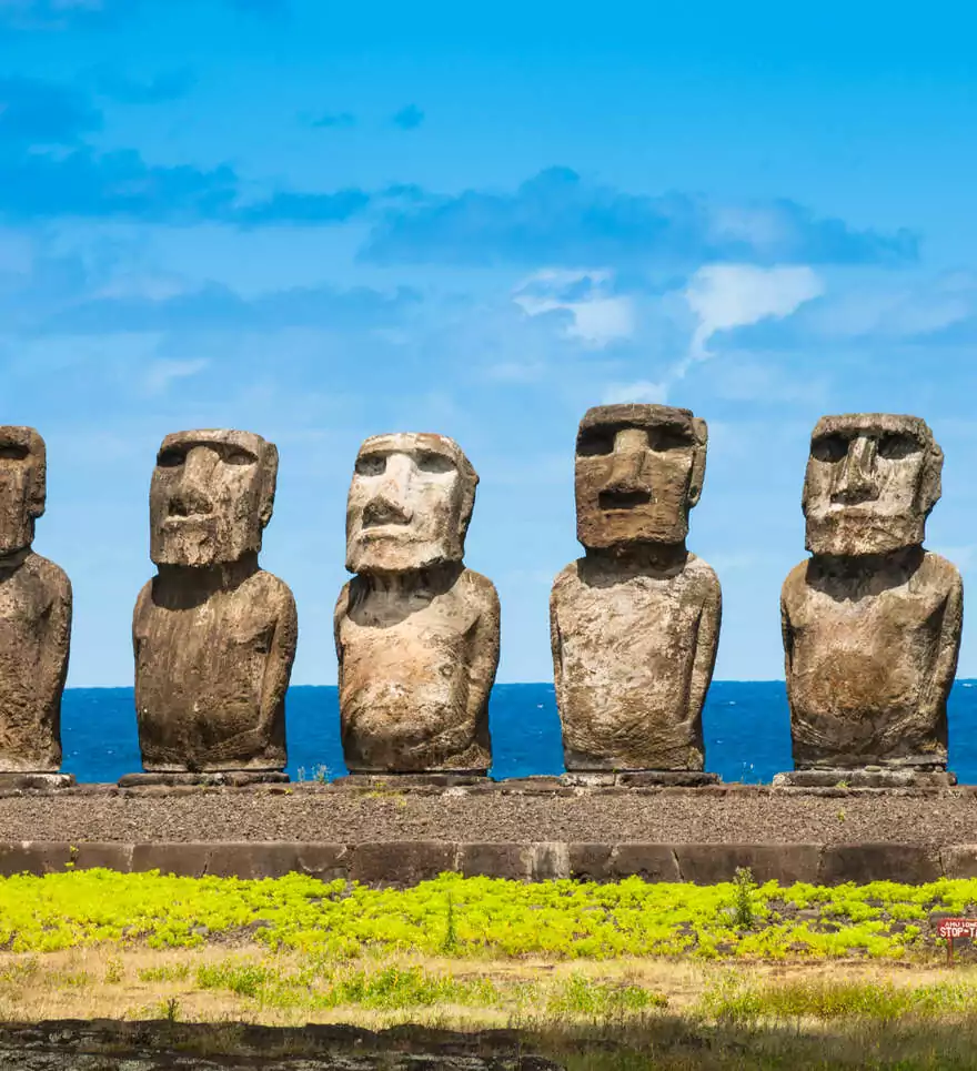 Les statues Moaï : les incontournables de votre voyage sur l’île de Pâques