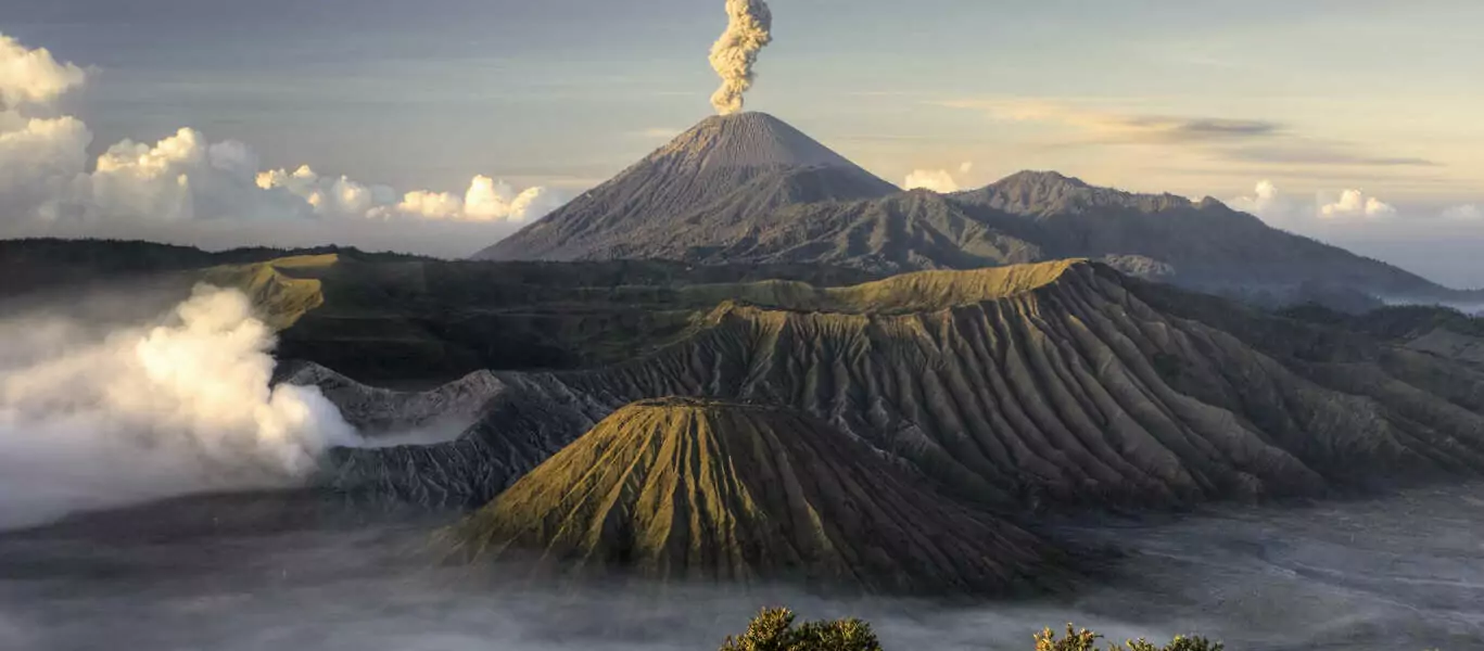 Première approche indonésienne de Java à Bali
