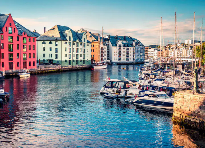 Vision complète de la région des fjords