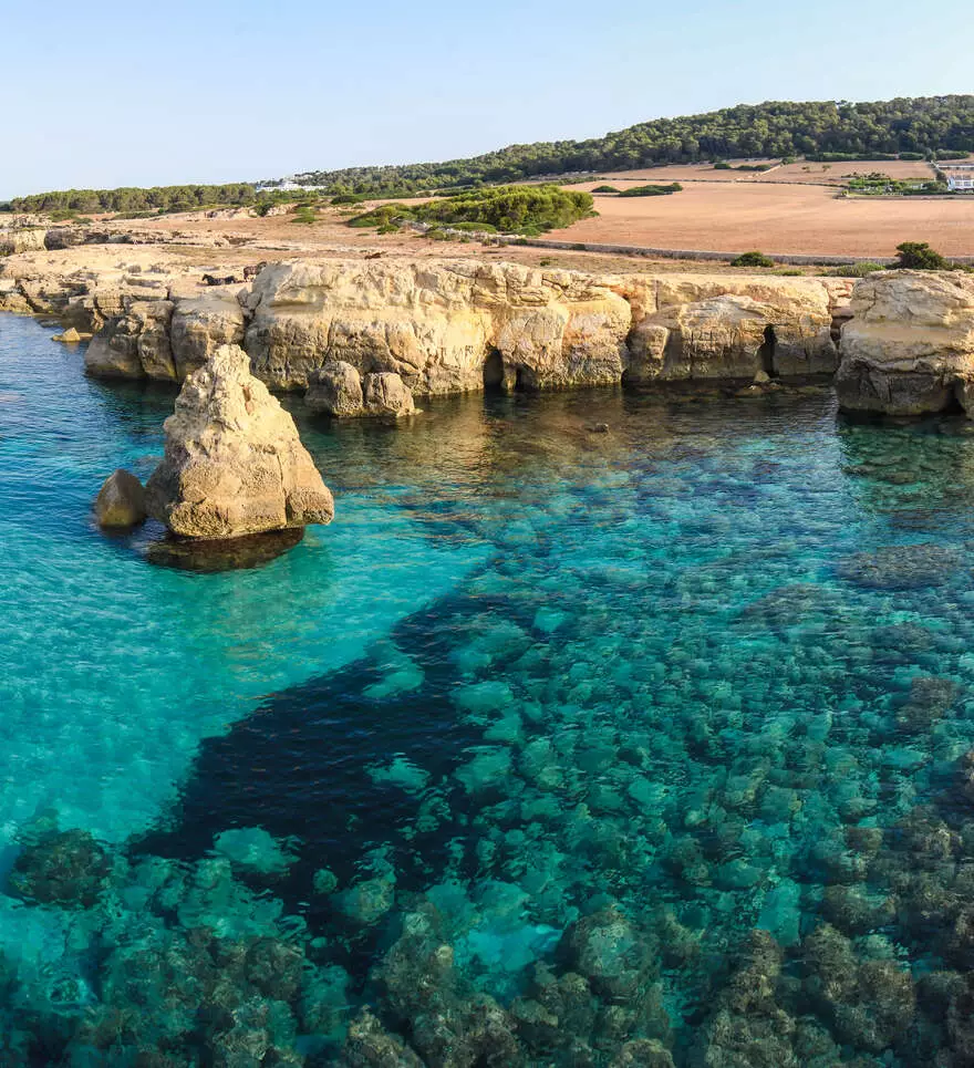 Ou bien farniente sur les plus belles plages de Minorque ? 