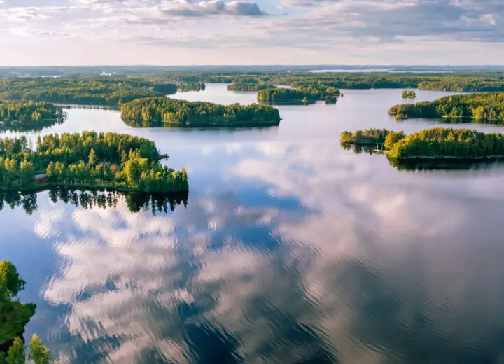 Balade finlandaise entre Helsinki et la région des lacs