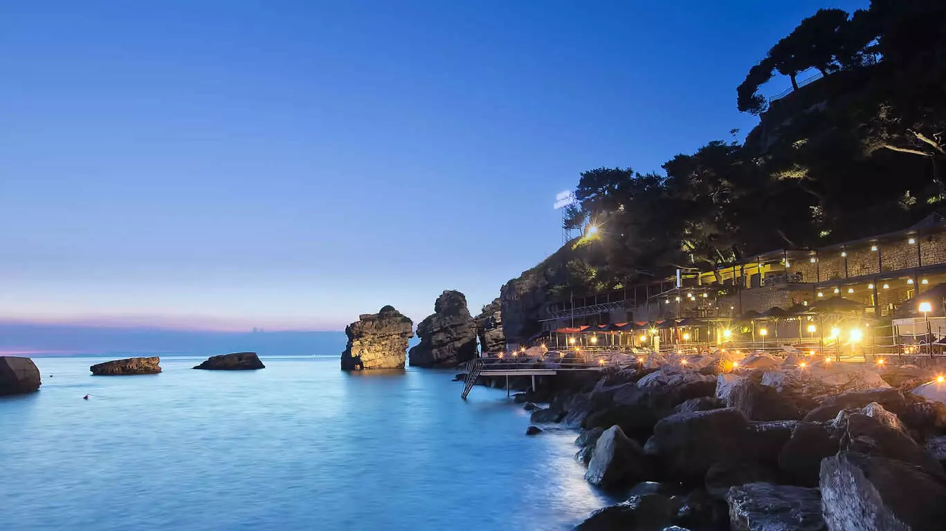 Séjour romantique au Capo La Gala, entre Naples et Sorrente