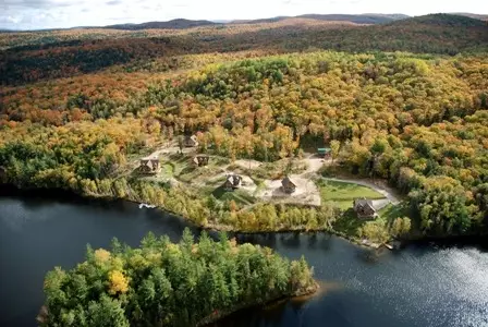 Voyage original : Hébergement insolite au Québec