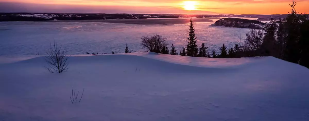 Le Fjord du Saguenay en hiver : La pourvoirie du Cap au Leste