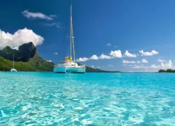 Croisière avec skipper privé au large des îles sous le vent