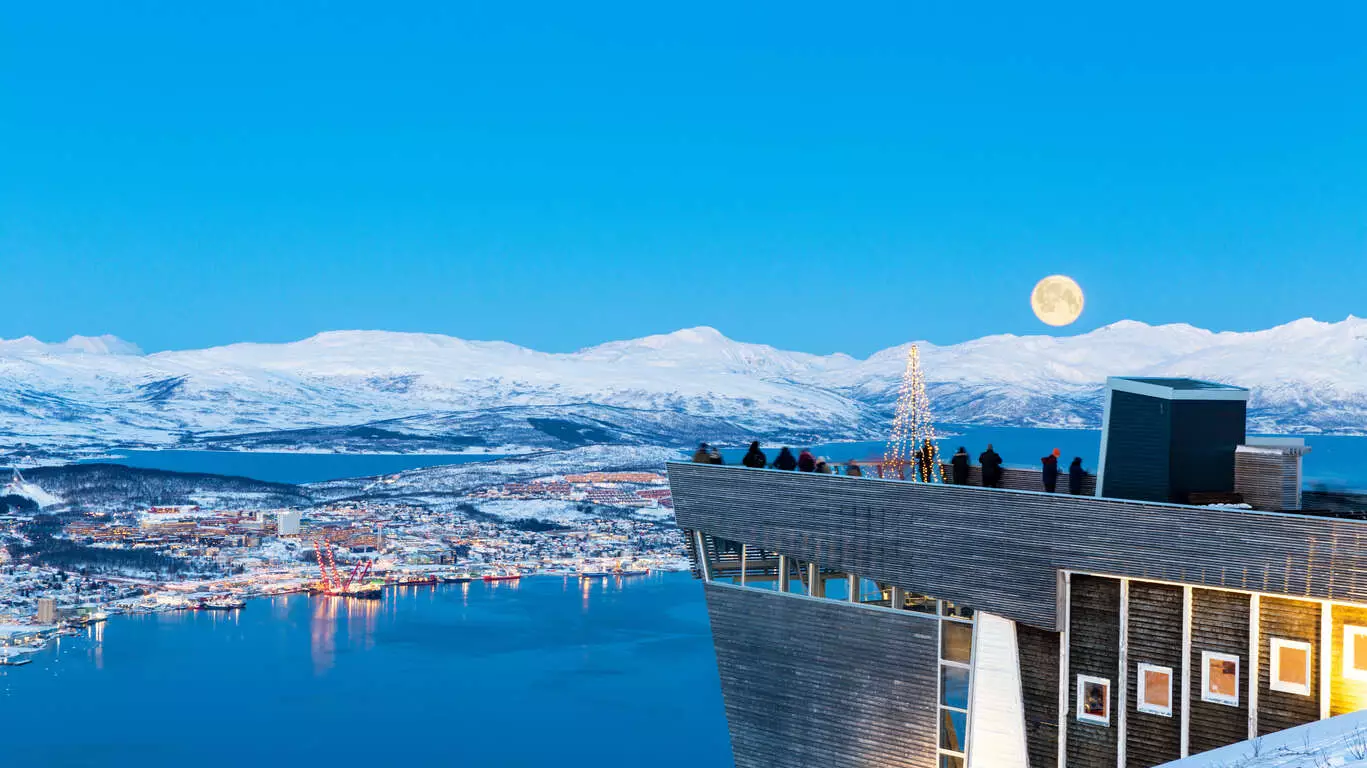 Voyage de Tromso à Kirkenes à bord de l'Hurtigruten