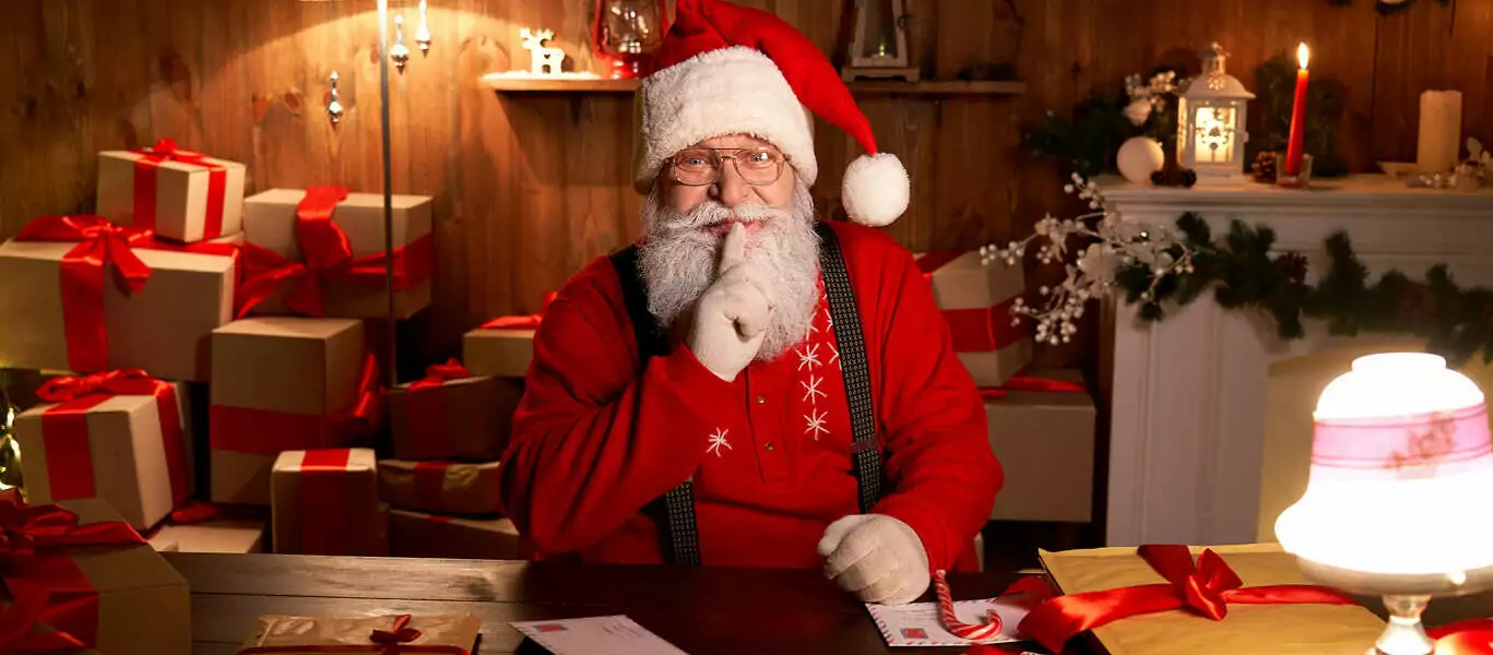 Dans la cachette secrète du Père-Noël