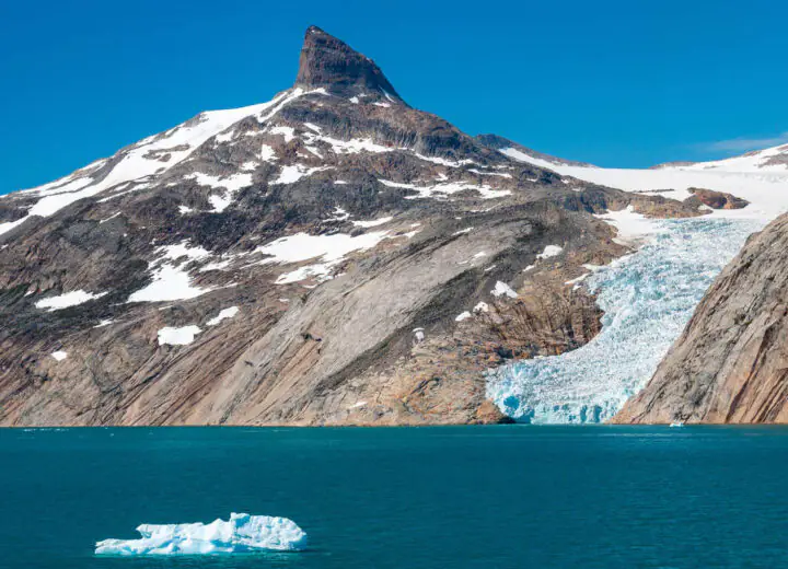 Expédition du Groenland au Canada par Saint-Pierre-et-Miquelon avec Ponant